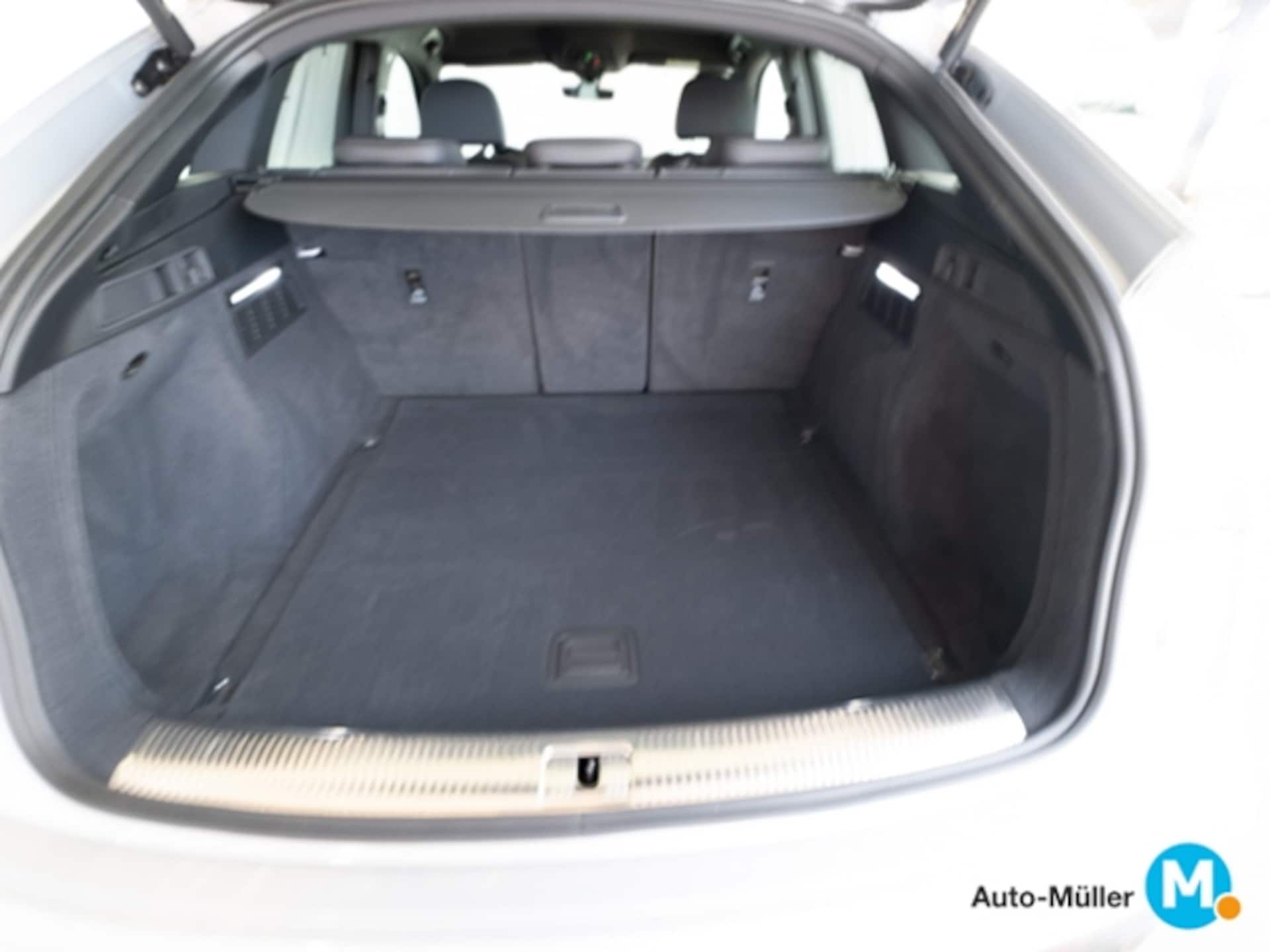 Audi Q5 Sportback S line