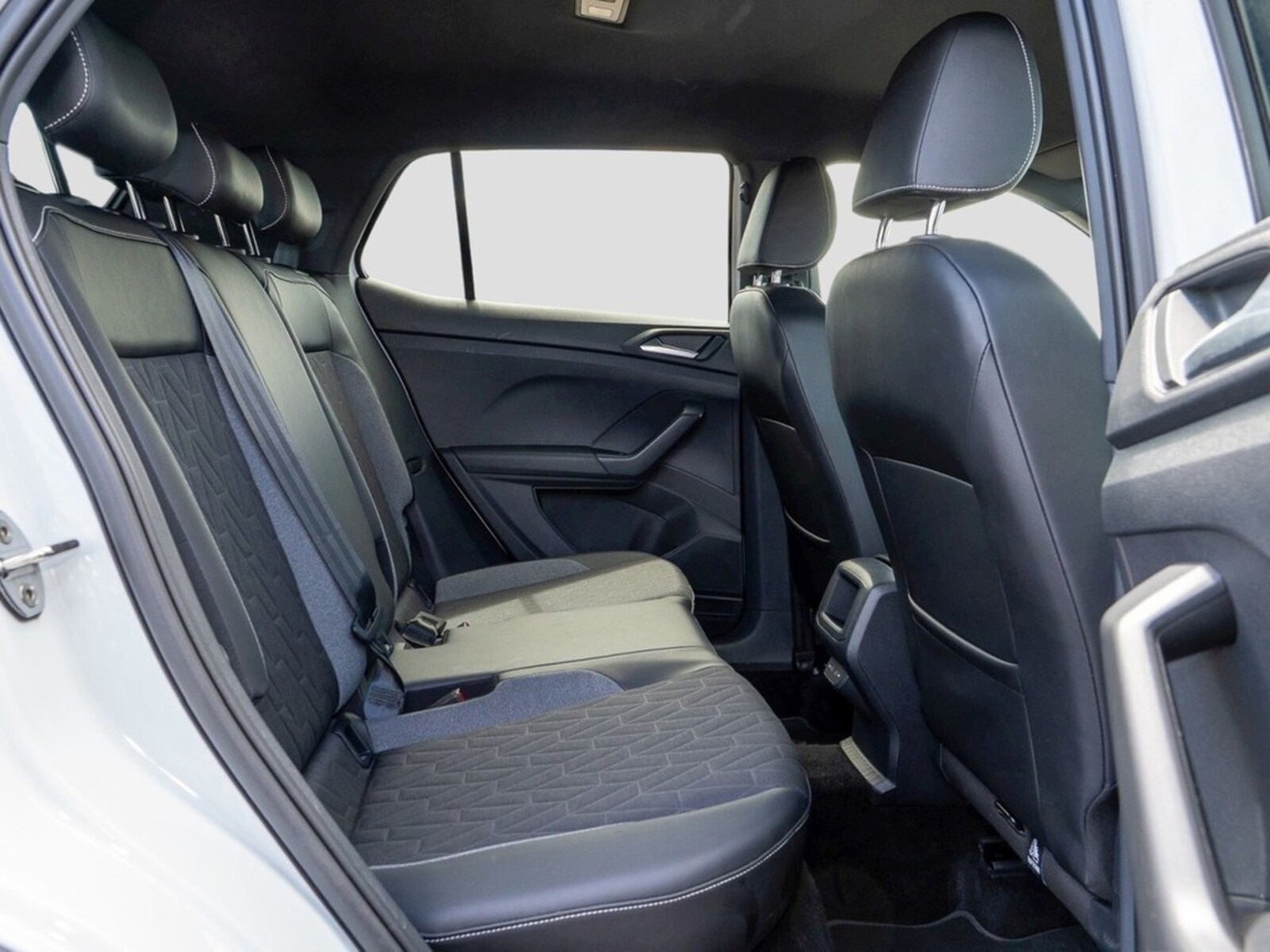 Volkswagen T-Cross – Bild 9