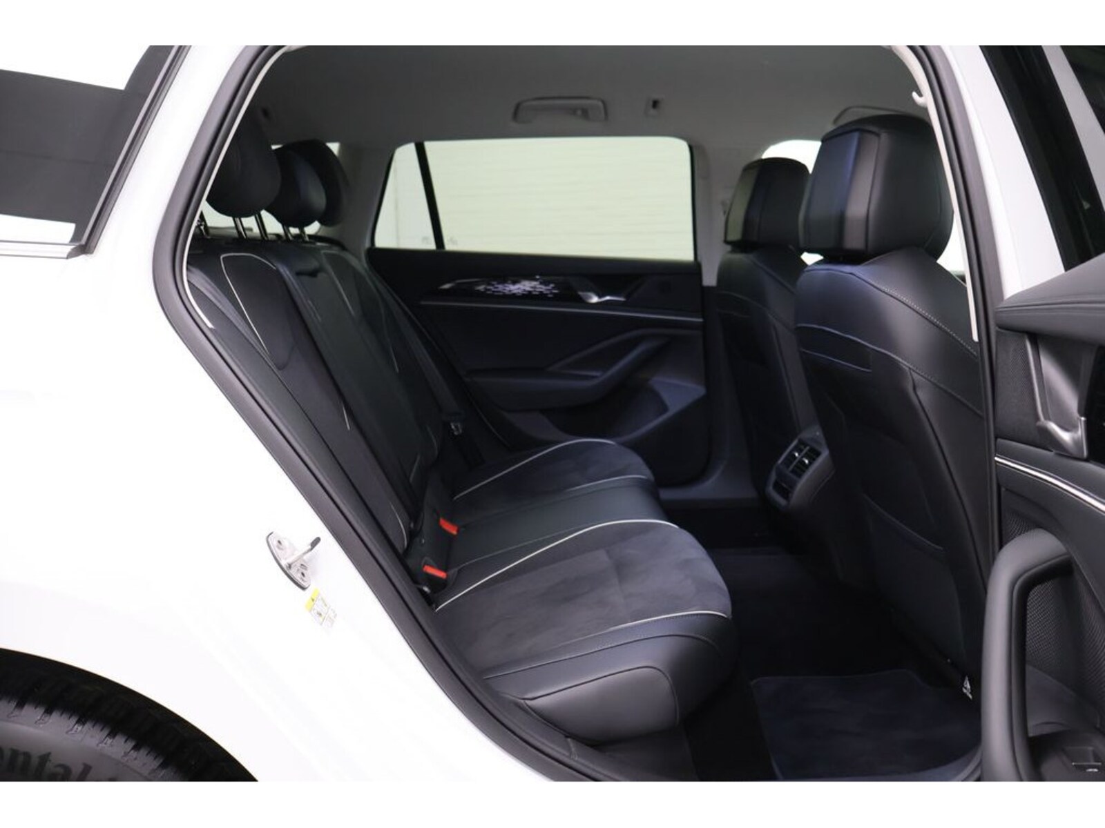 Volkswagen Passat – Bild 25