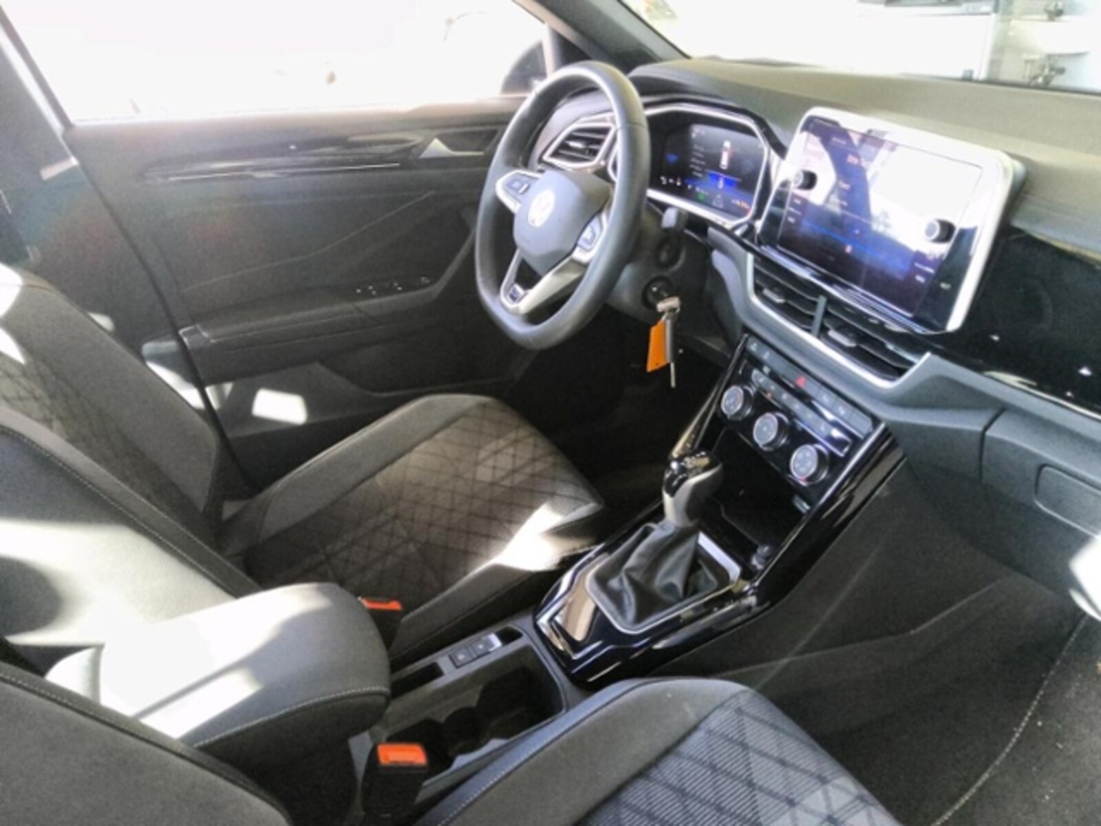 Volkswagen T-Roc – Bild 8