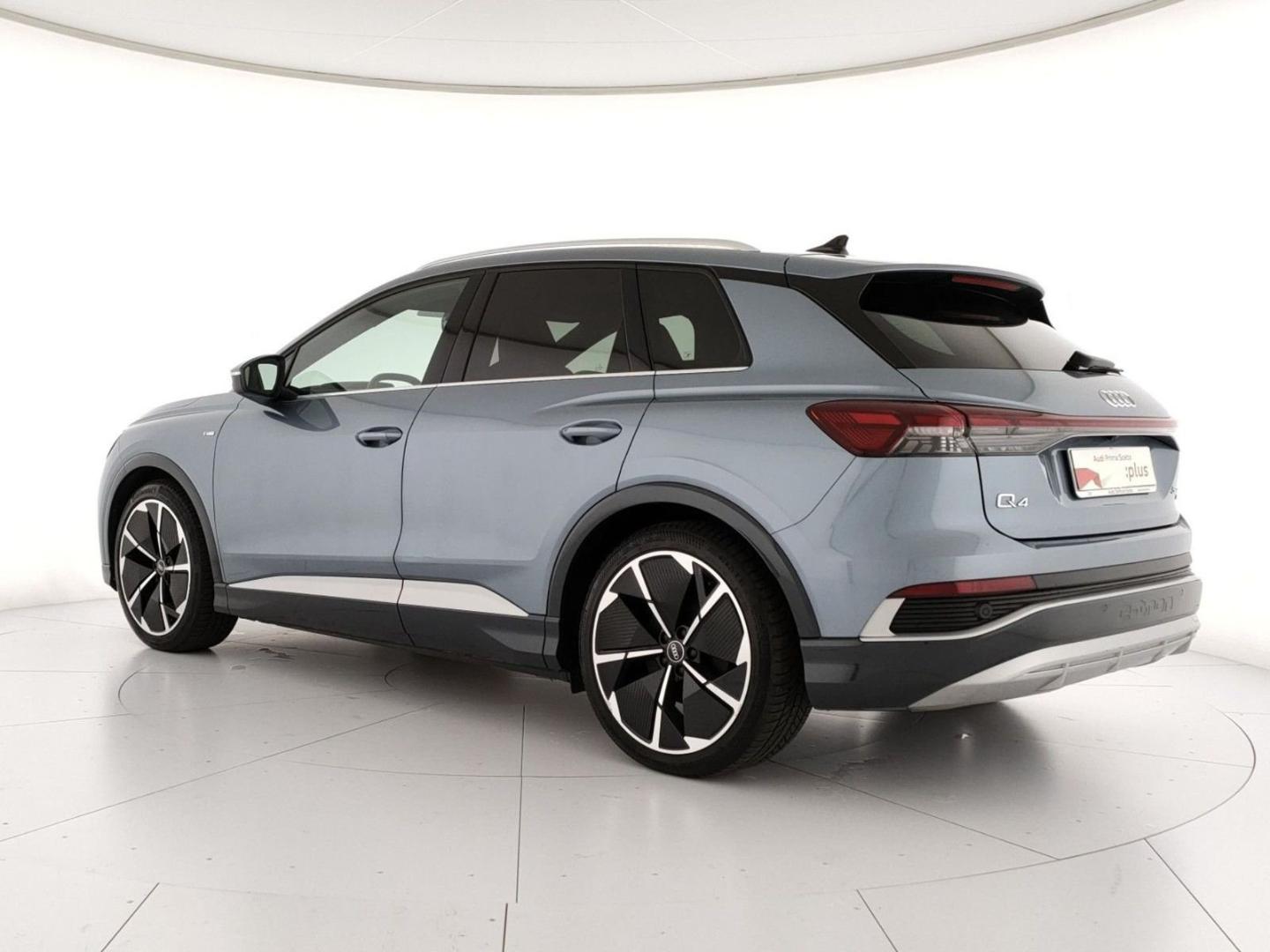 Image about Audi Q4 e-tron Business Advanced 50 e-tron quattro 220,00 kW