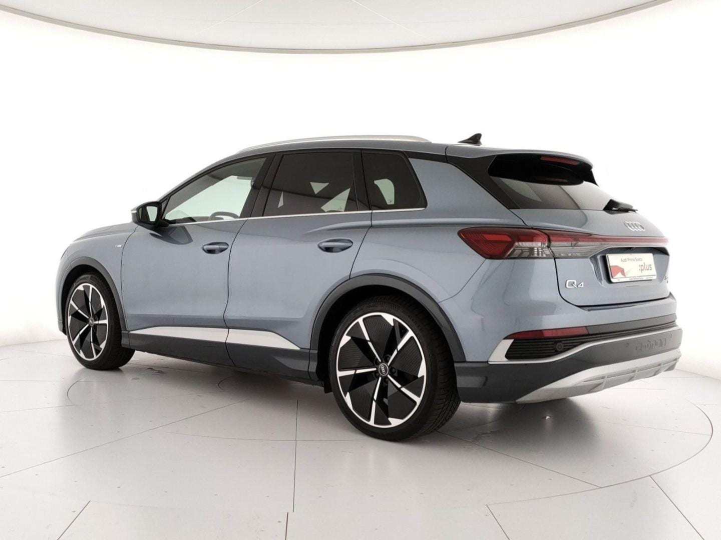 Image about Audi Q4 e-tron Business Advanced 50 e-tron quattro 220,00 kW