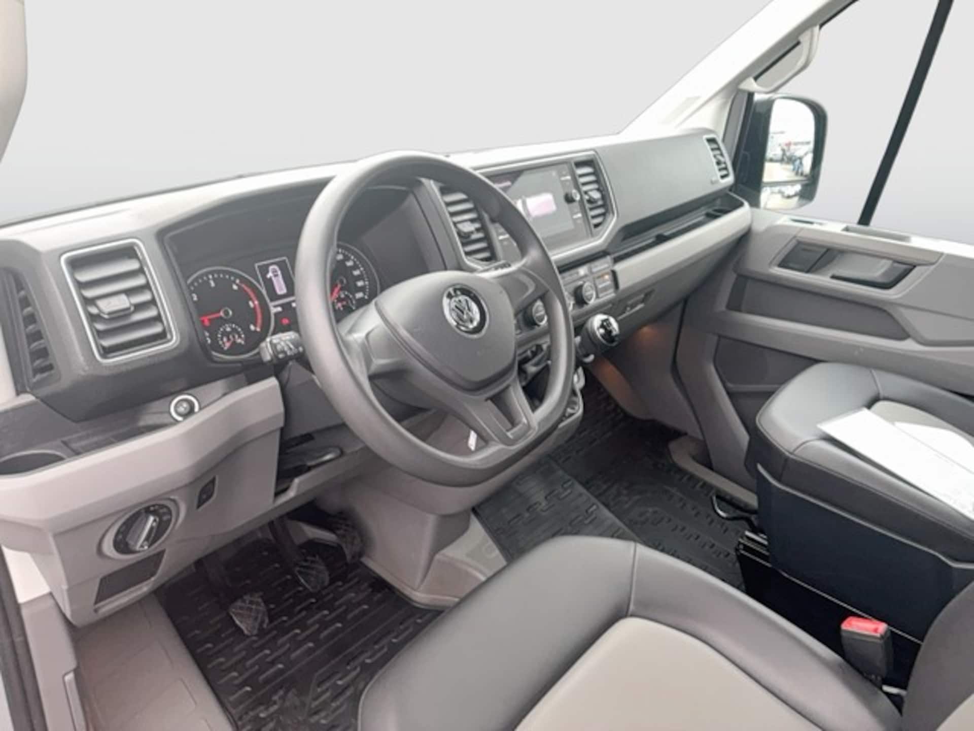 Volkswagen Crafter Kasten mittlerer Radstand