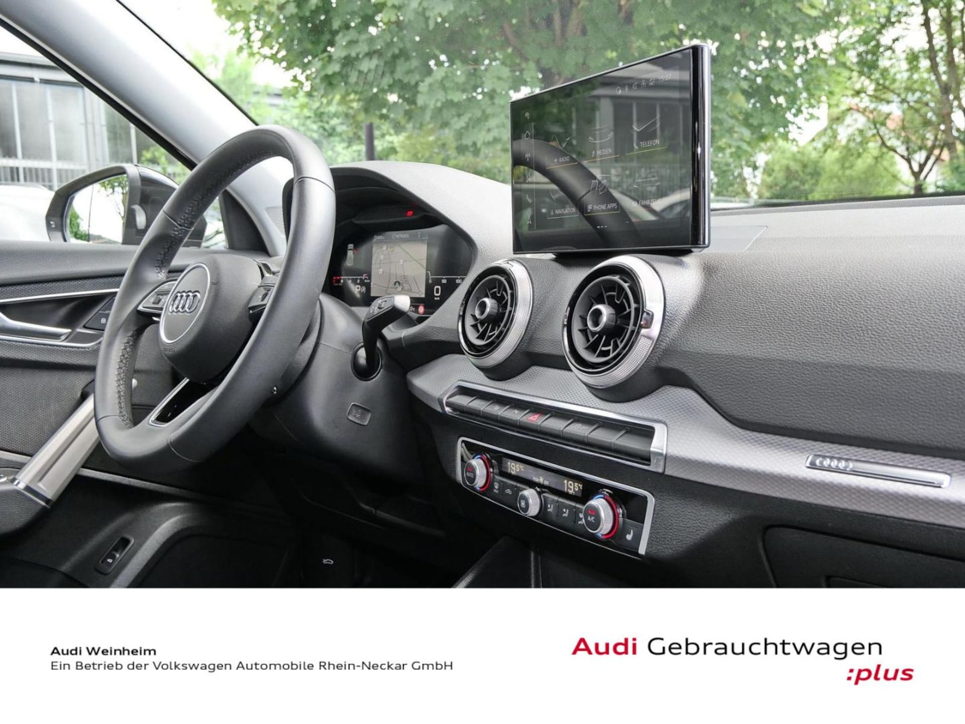 Audi Q2 S line