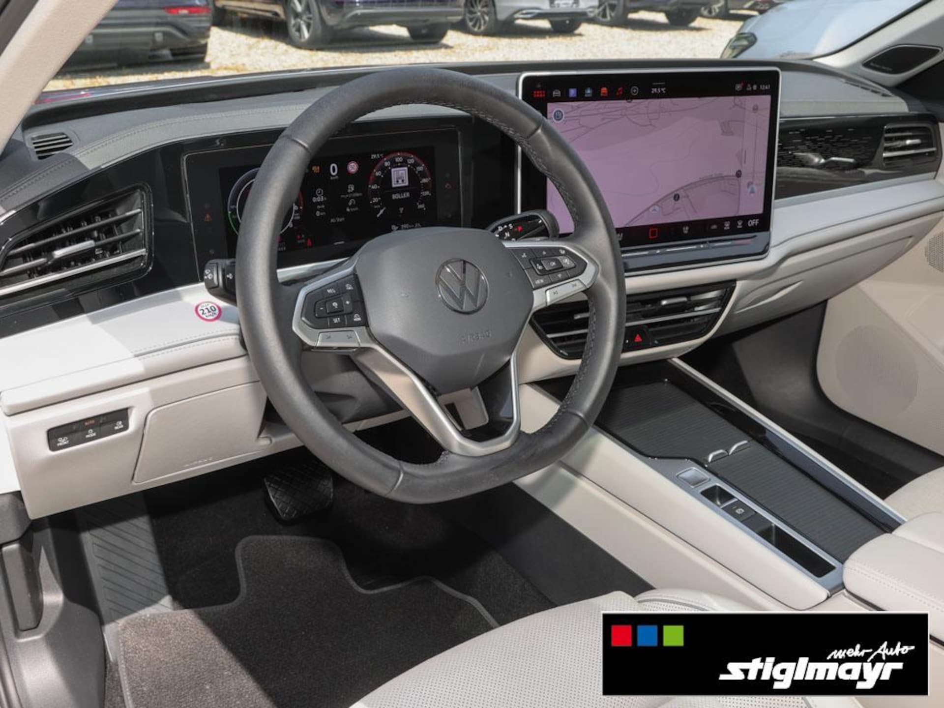 Volkswagen Passat Elegance
