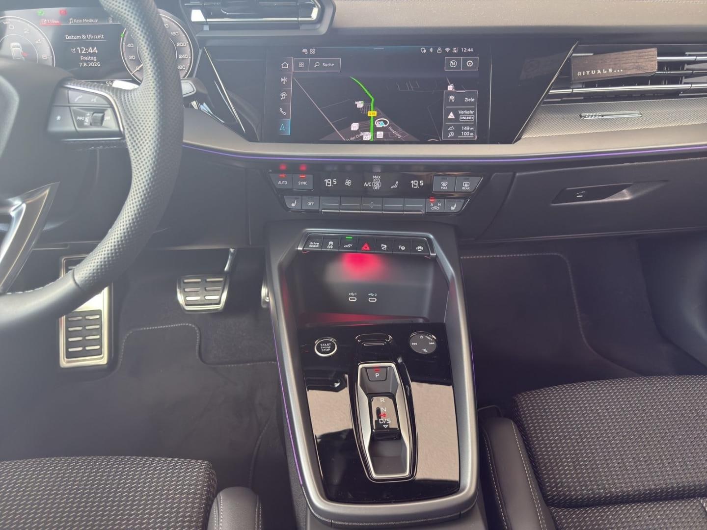 Bild über Audi A3 Sportback TFSI e TFSI e 150 kW S tronic - für weitere Informationen kontaktieren Sie den Audi Partner