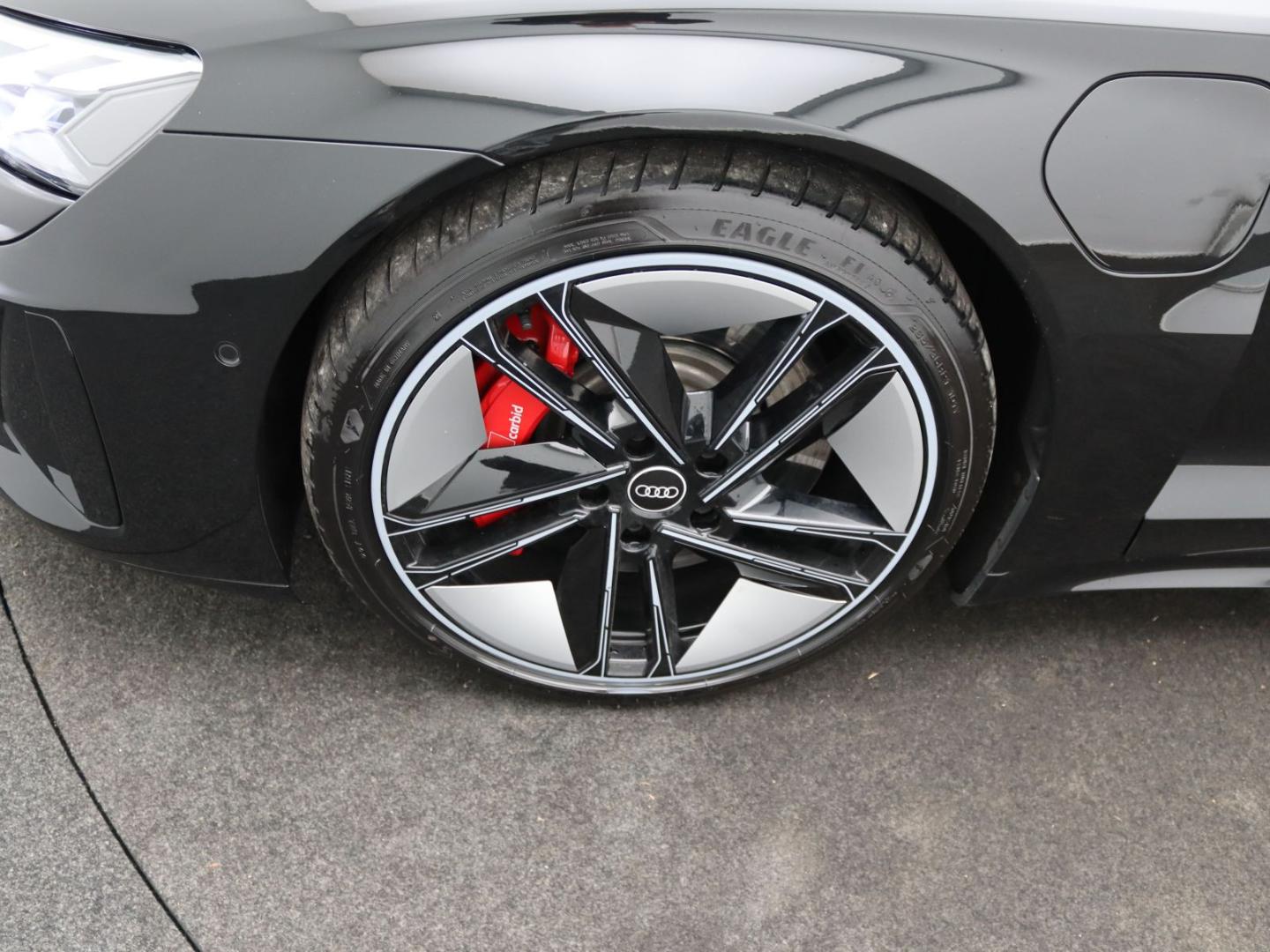 Image about Audi RS e-tron GT e-tron quattro
