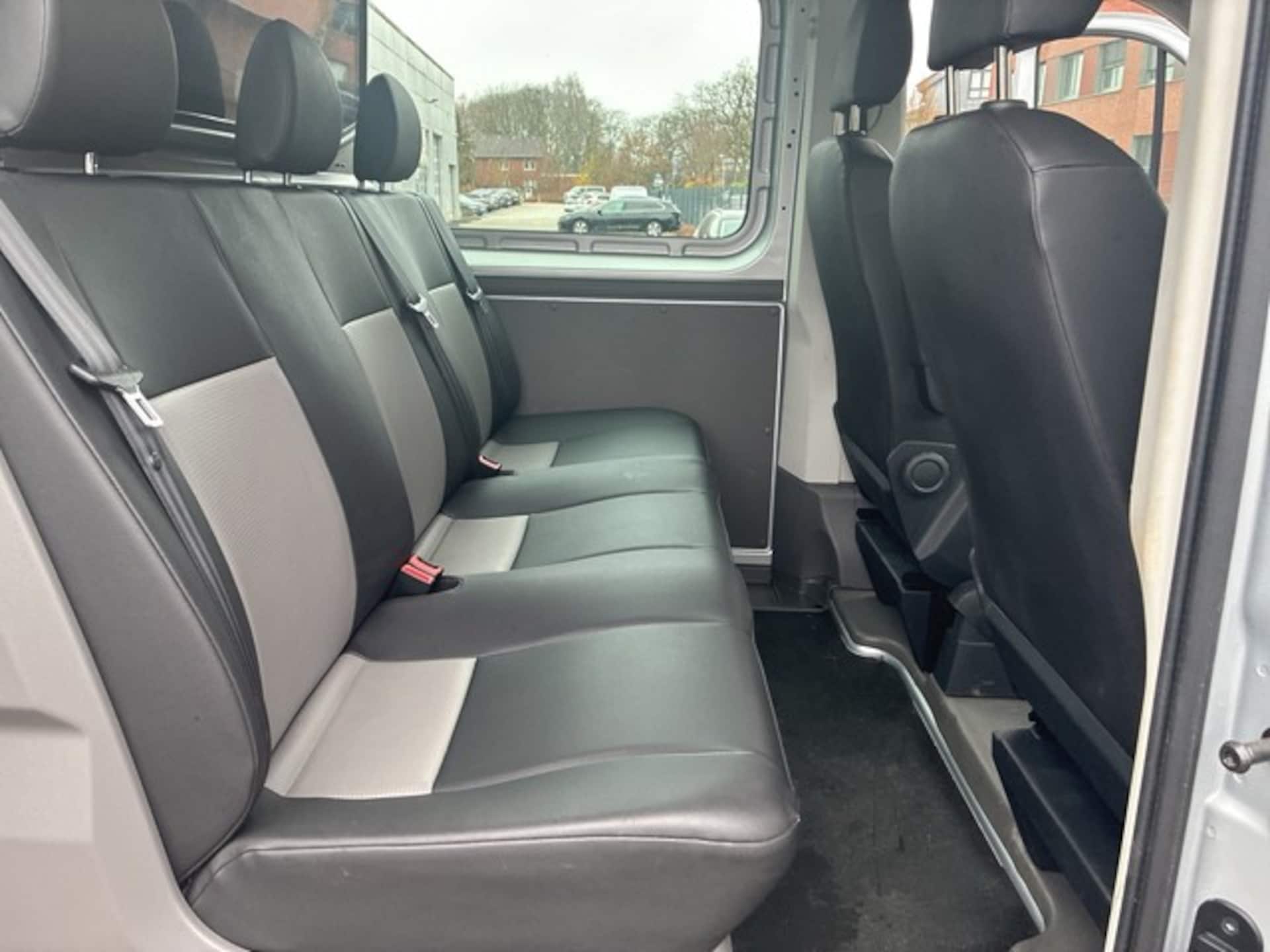 Volkswagen Crafter Kasten mittlerer Radstand