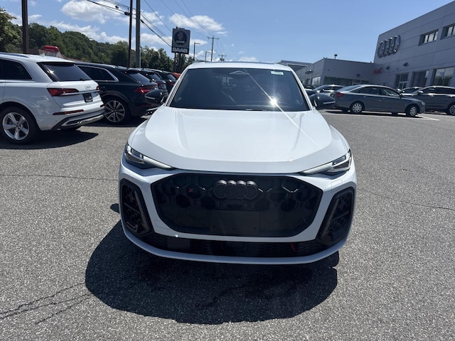 2025 Audi SQ5