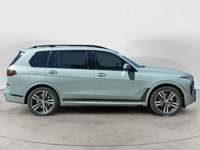 2024 BMW X7