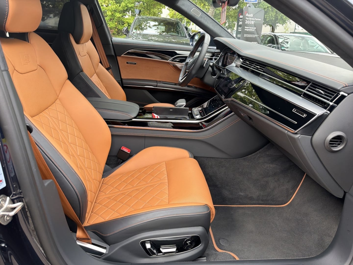 Bild über Audi A8 60 TFSI quattro tiptronic - für weitere Informationen kontaktieren Sie den Audi Partner