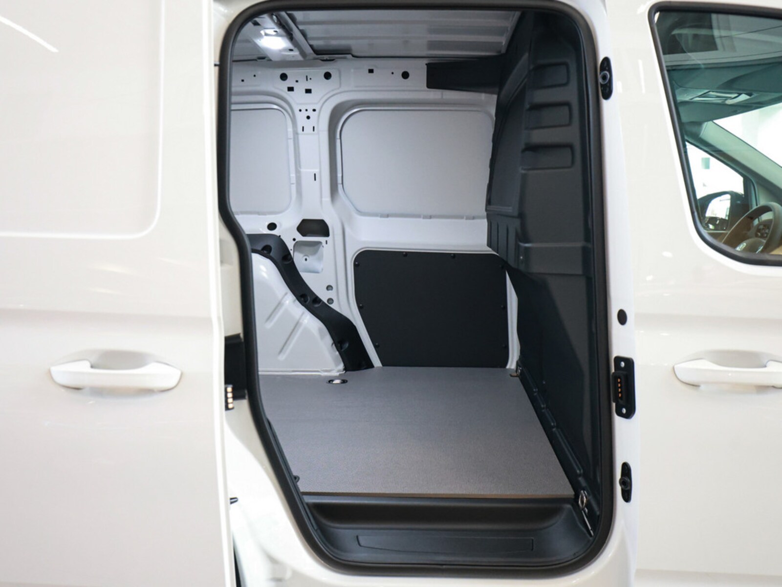 Volkswagen Caddy Cargo – Bild 5