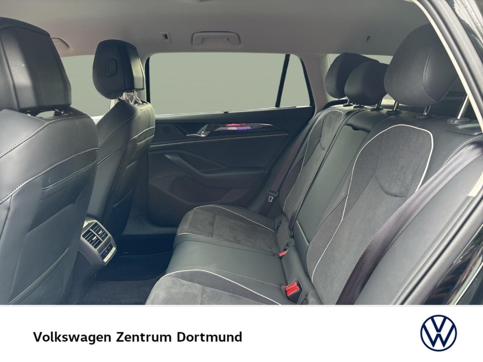 Volkswagen Passat – Bild 9