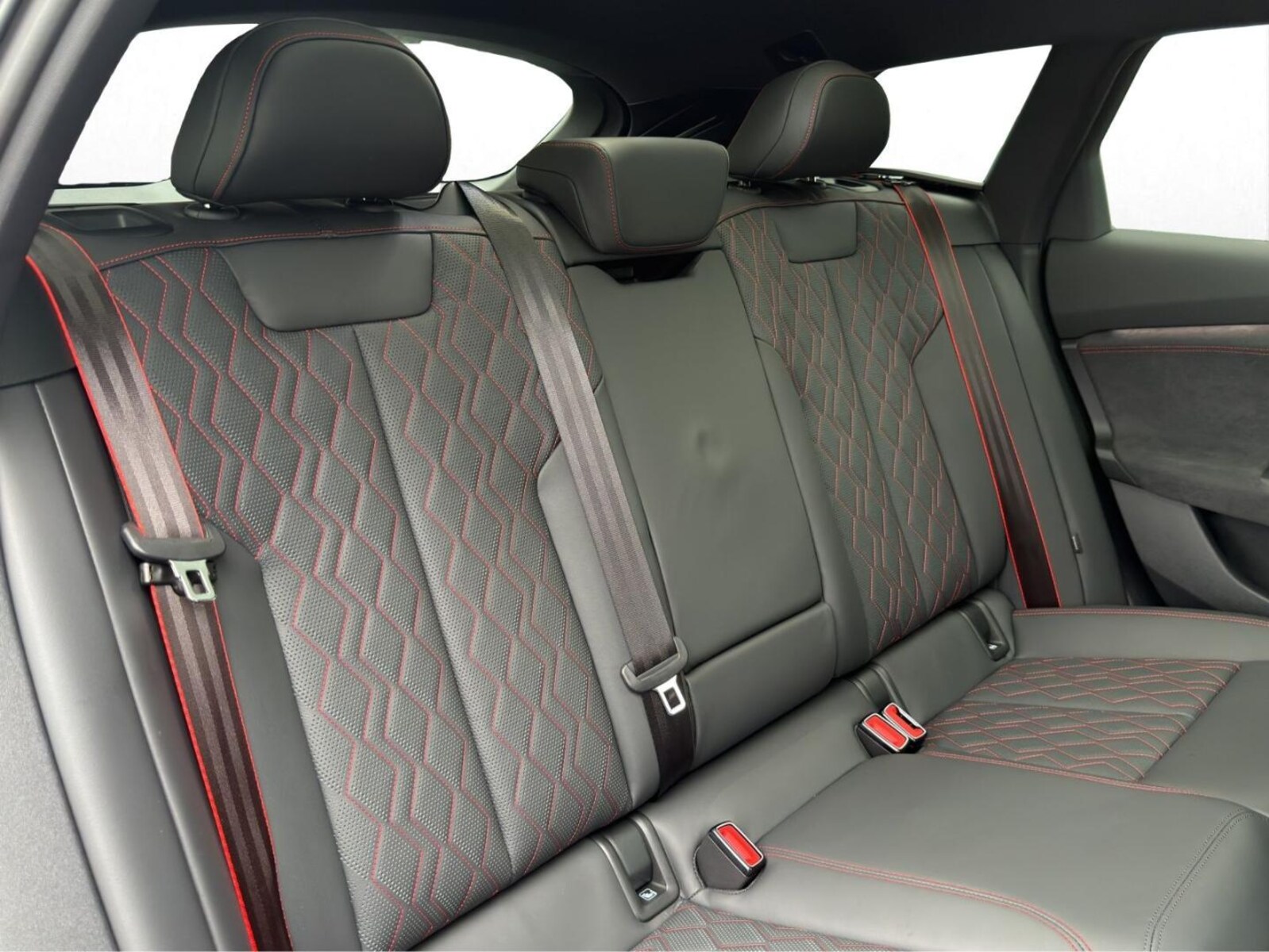 Audi S6 Avant e-tron – Bild 17