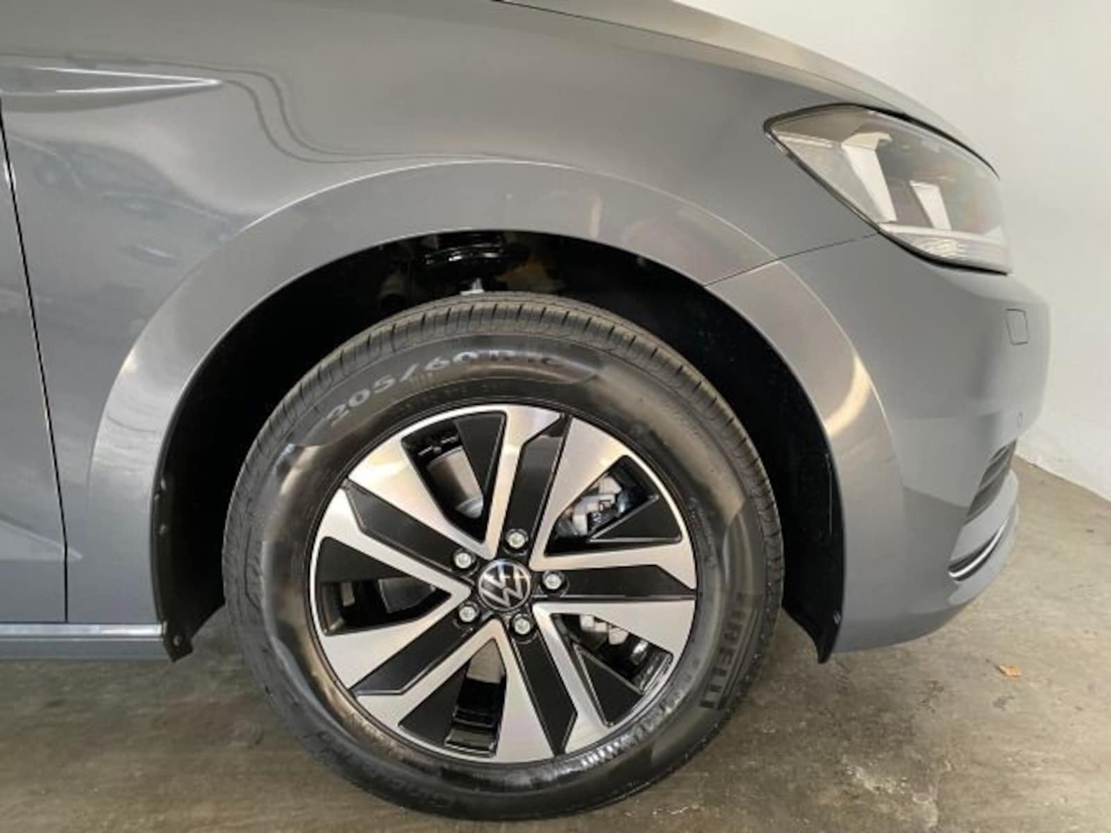 Volkswagen Touran – Bild 4