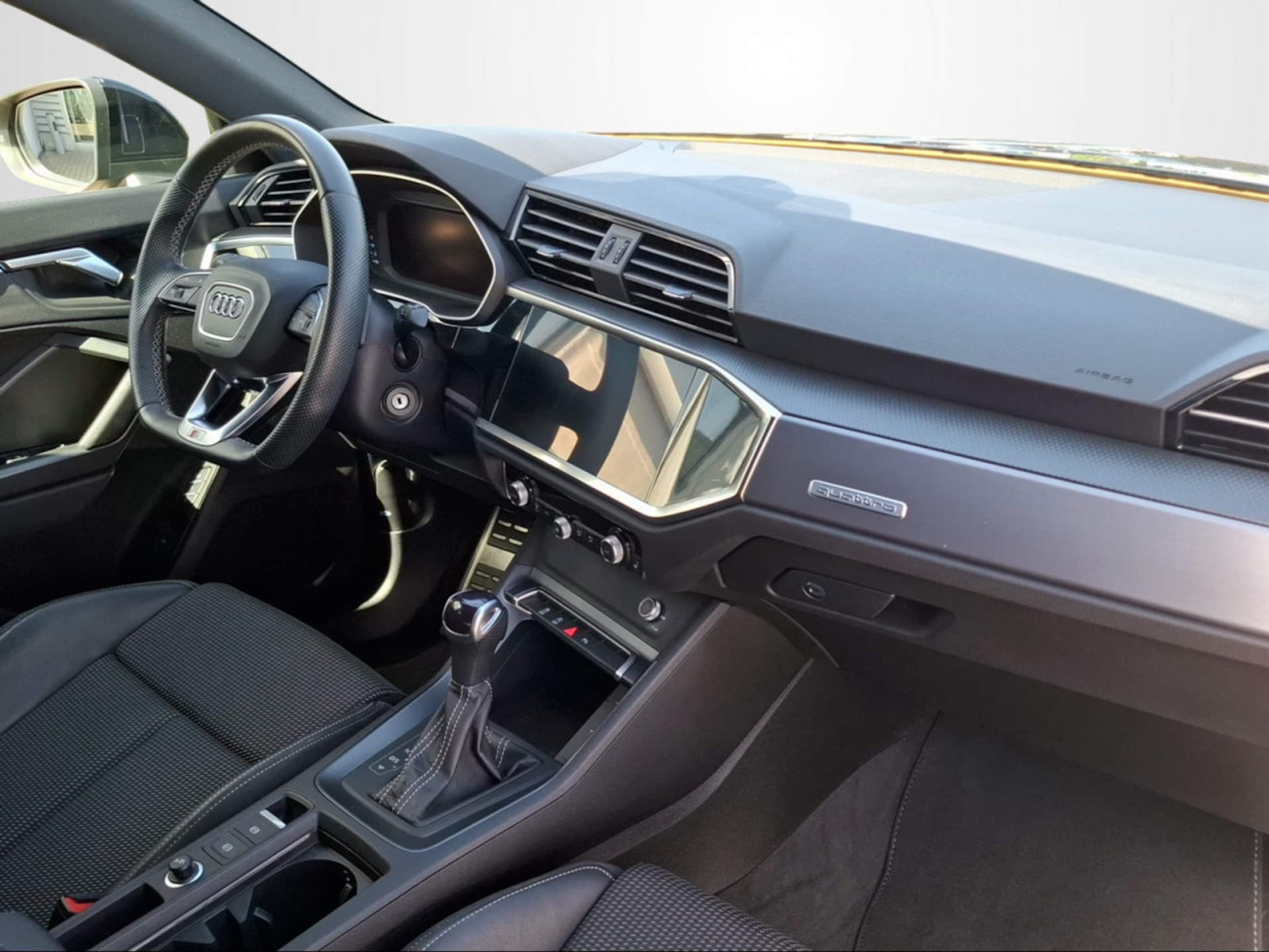 Audi Q3 SUV S line