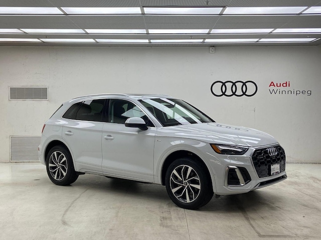 Photo of 2023 Audi Q5
