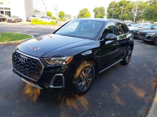 Photo of 2023 Audi Q5 