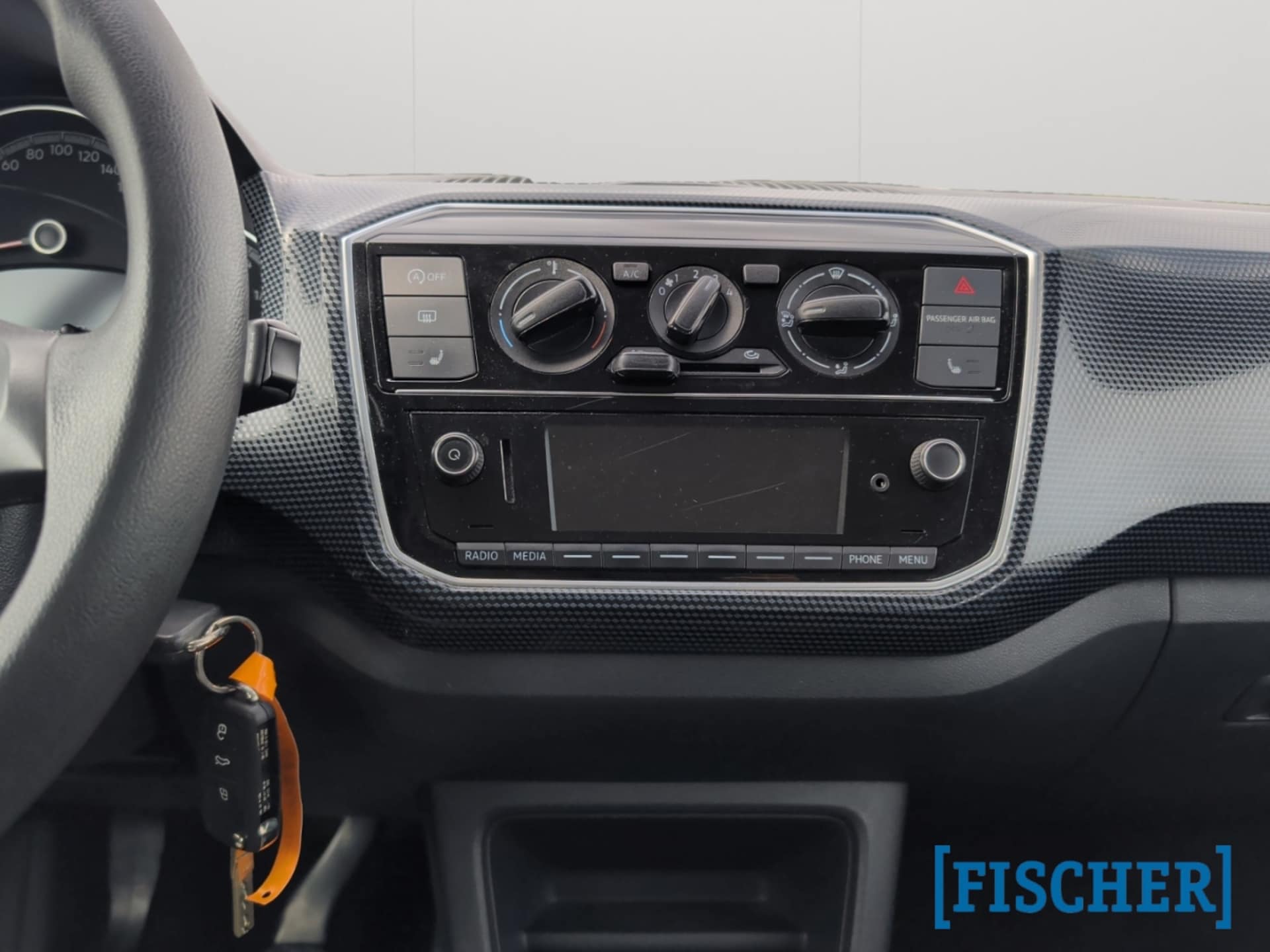 Volkswagen up! move up!