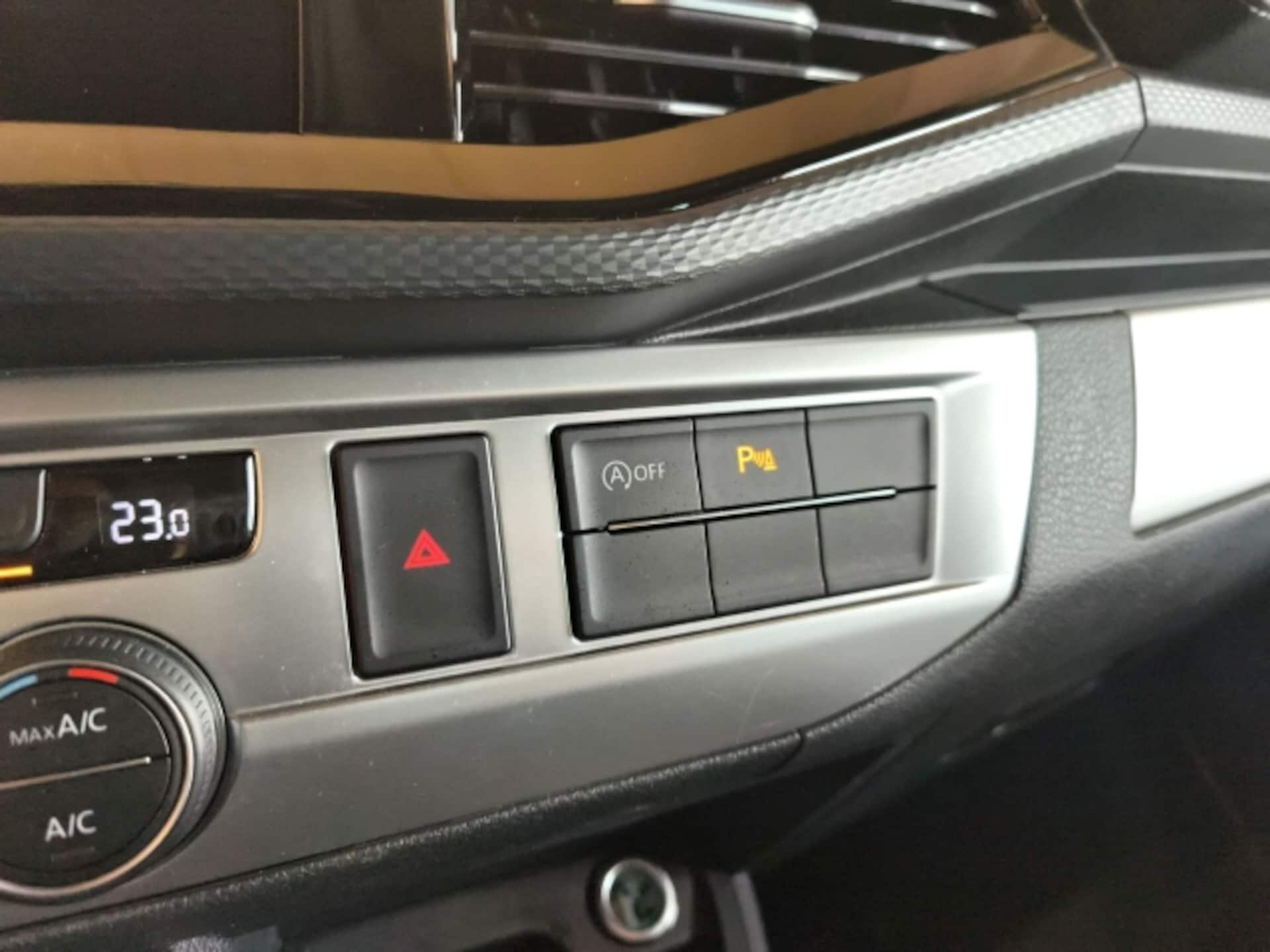 Volkswagen T6.1 California Beach