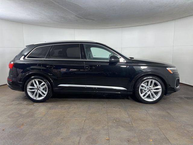 2025 Audi Q7 Premium Plus - Photo 8