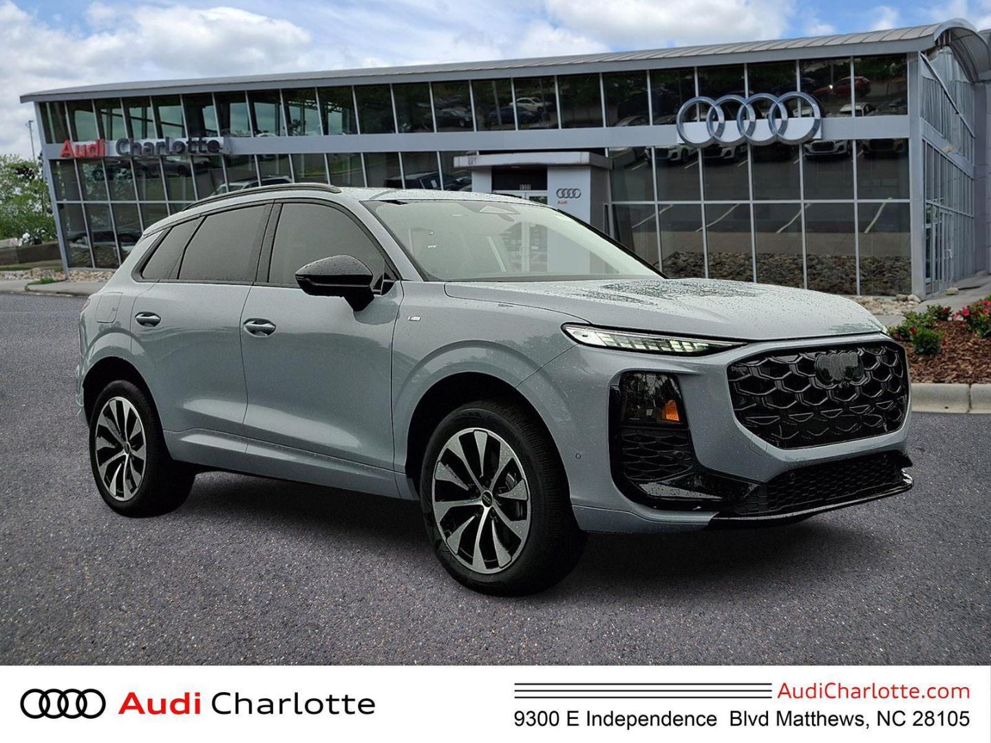 2026 Audi Q3 S line quattro's photo