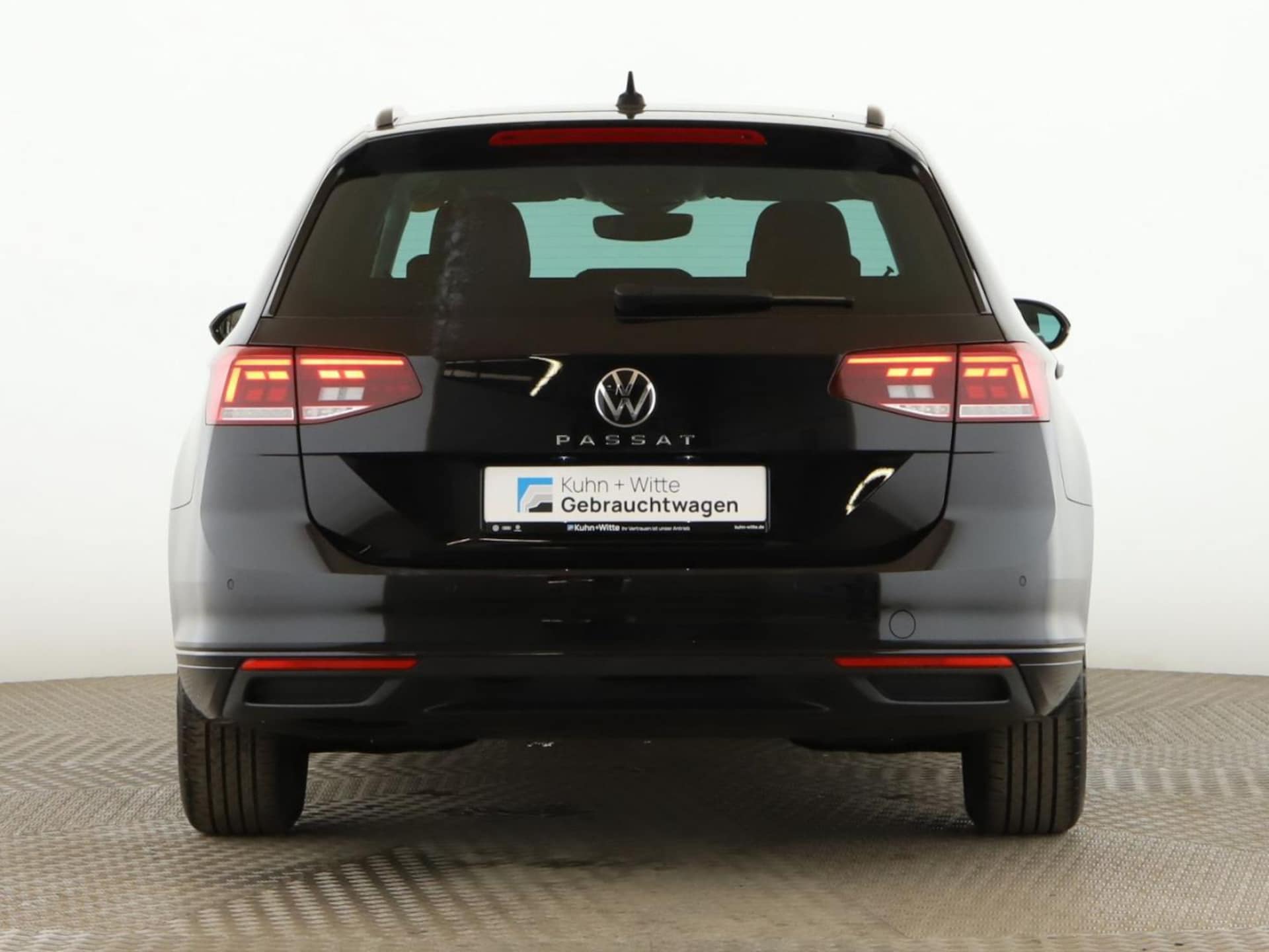 Volkswagen Passat Variant Basis-Modell