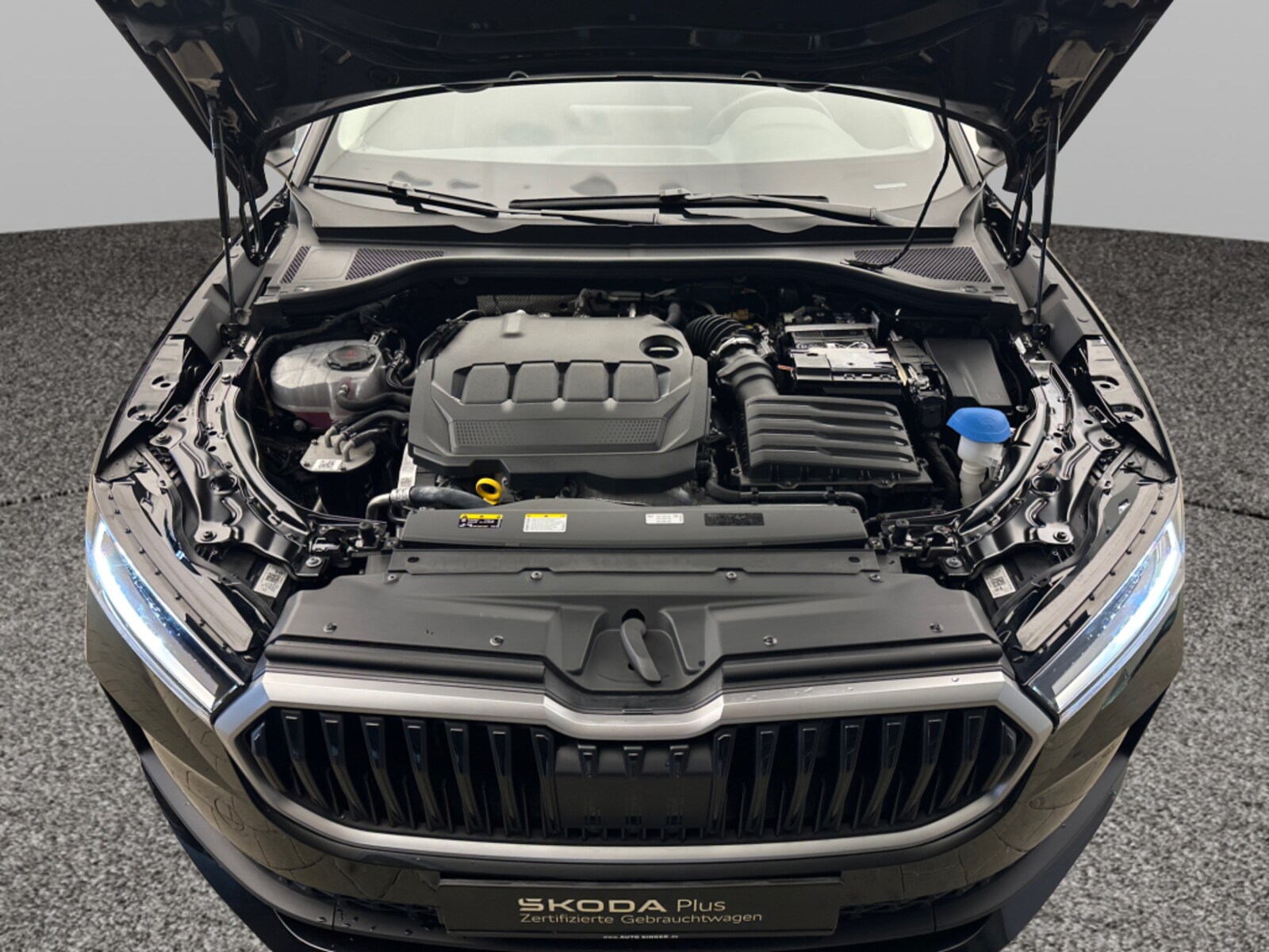 Škoda Superb Combi – Bild 16