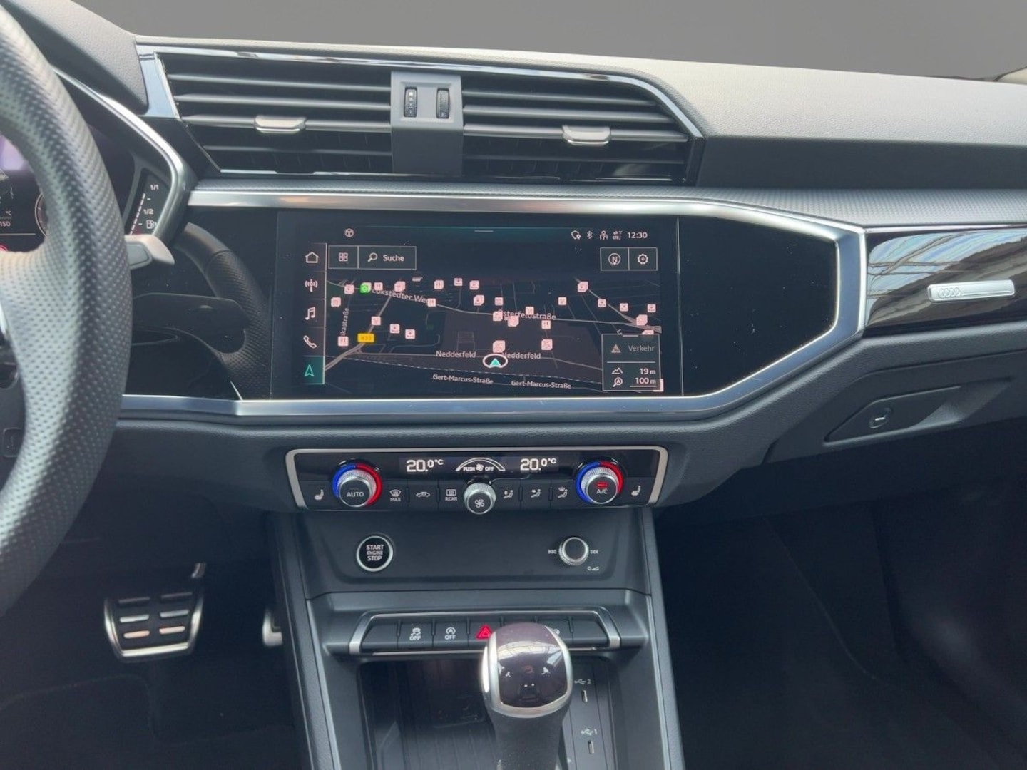 Bild über Audi Q3 S line 35 TFSI S tronic - für weitere Informationen kontaktieren Sie den Audi Partner