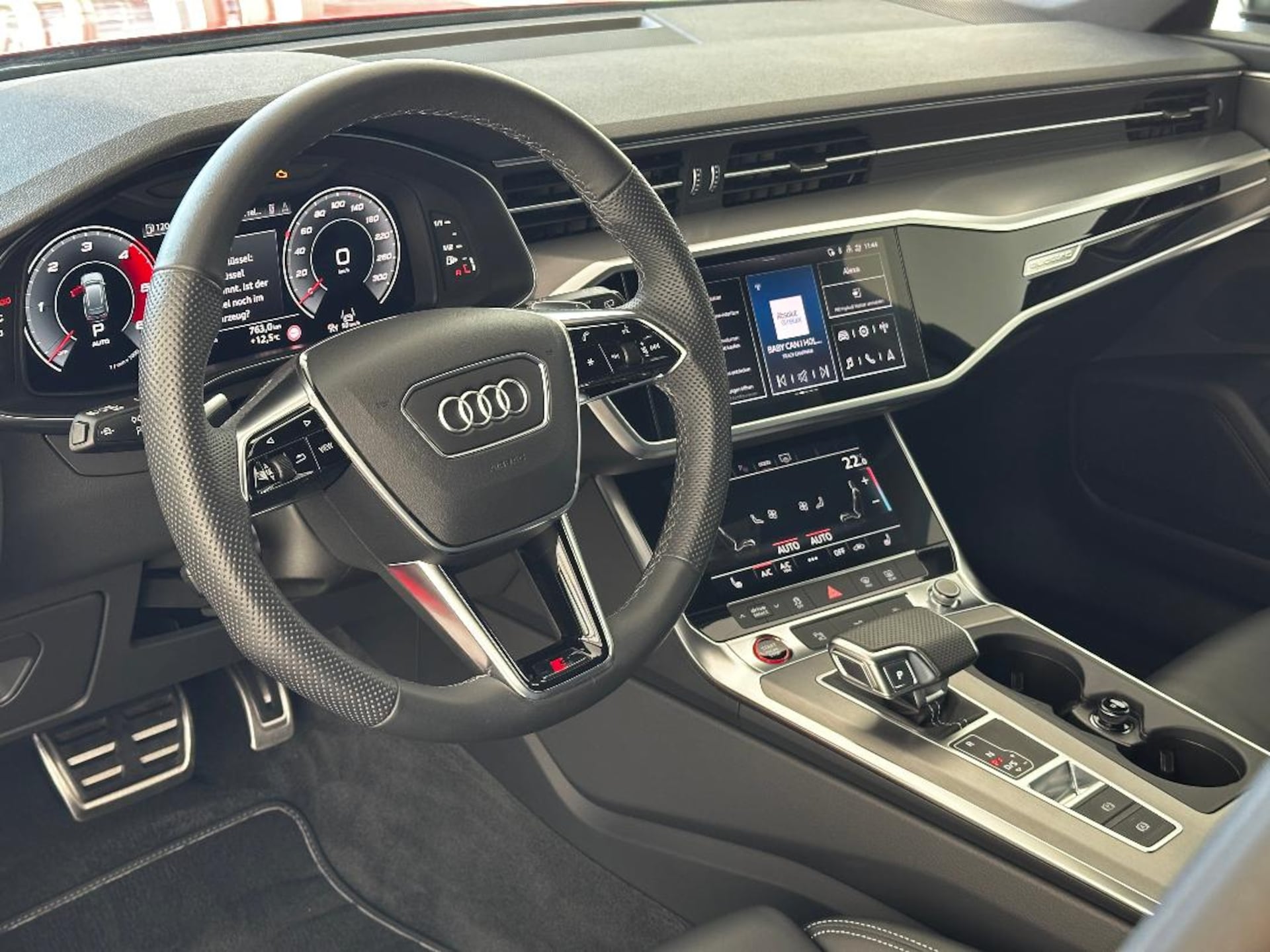 Audi S6 Avant