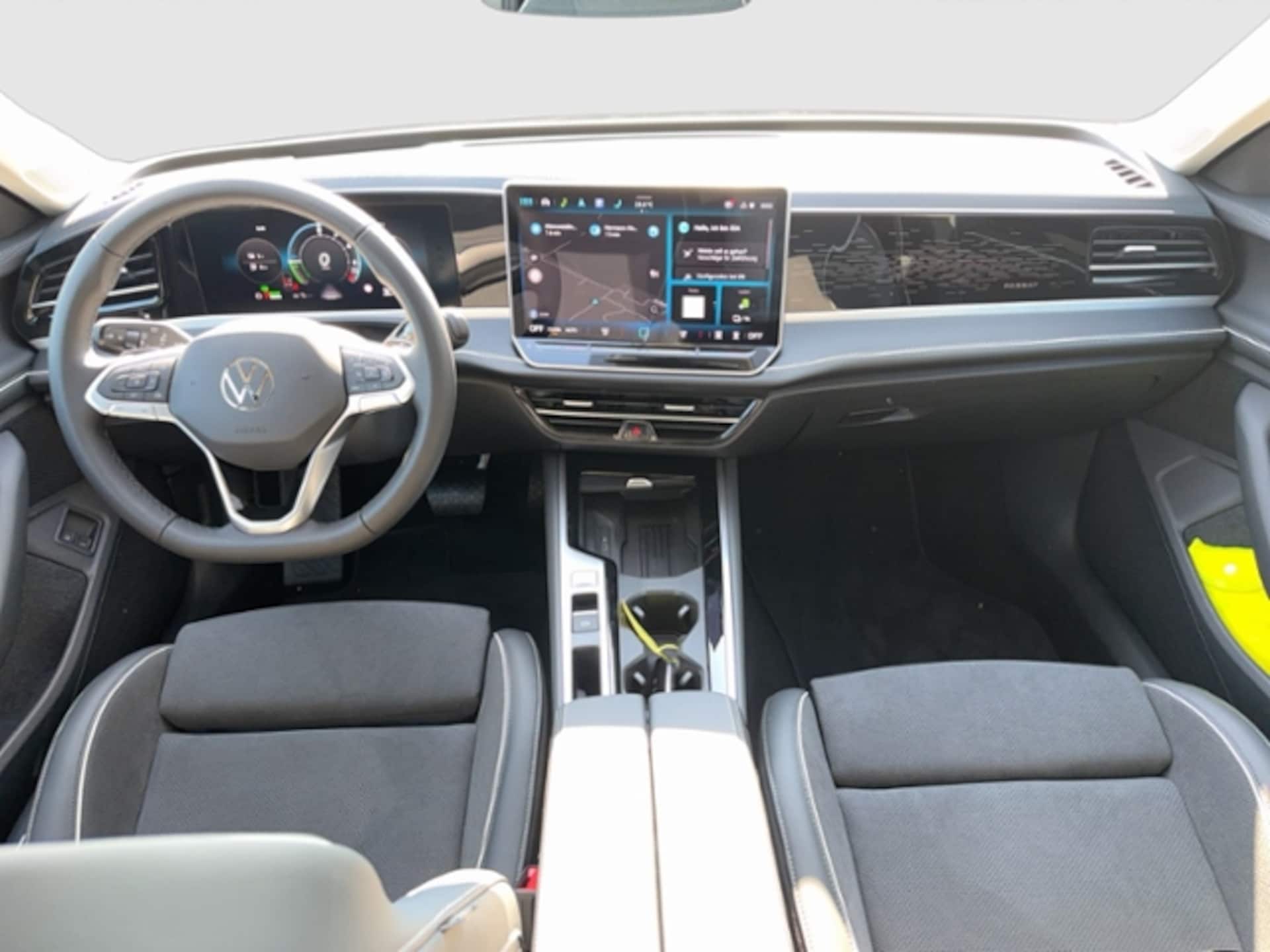 Volkswagen Passat Elegance