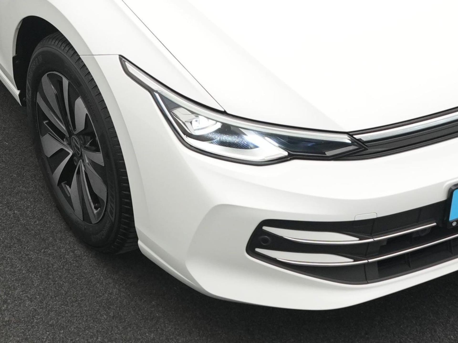 Volkswagen Golf Life