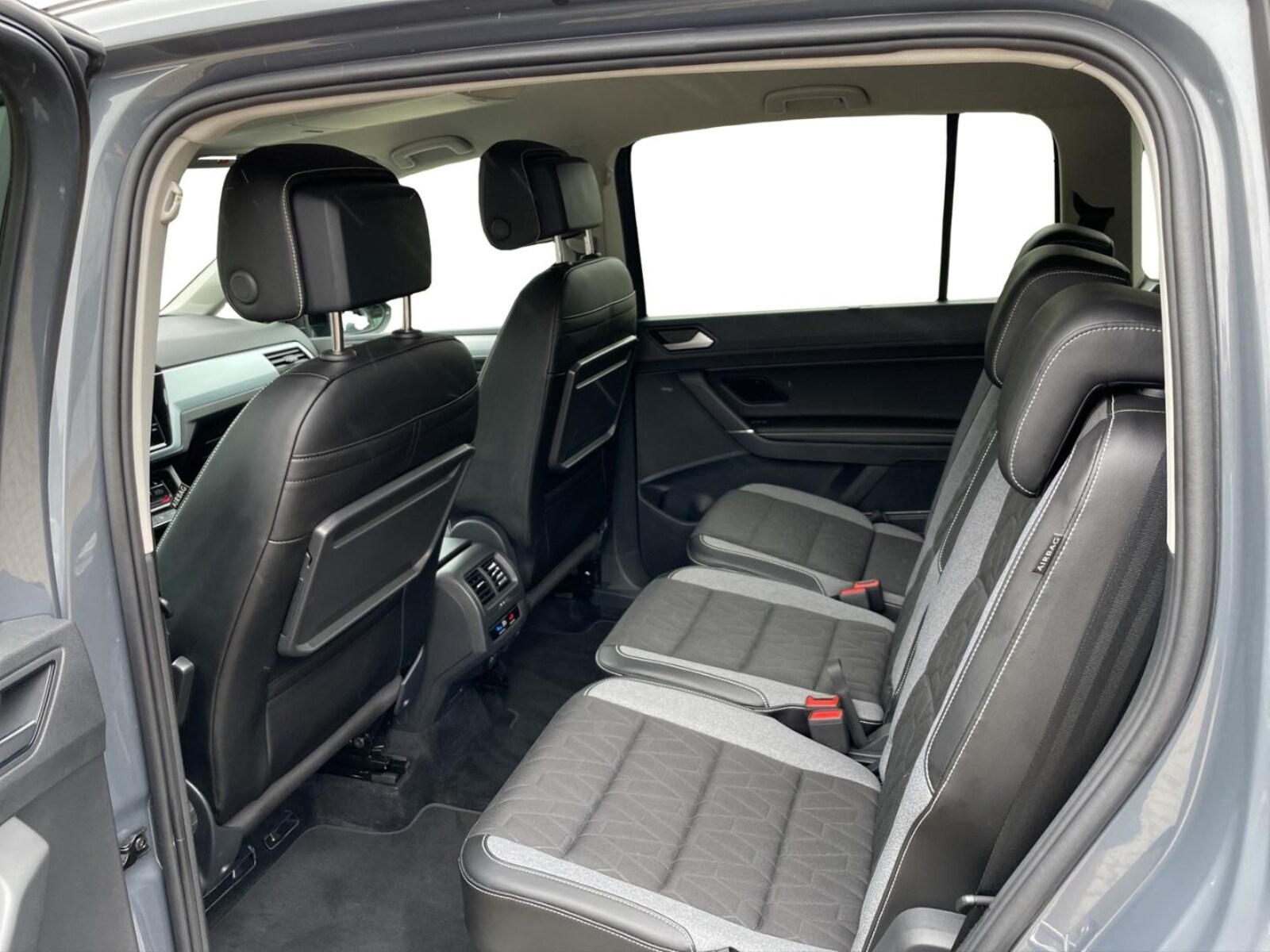 Volkswagen Touran – Bild 14