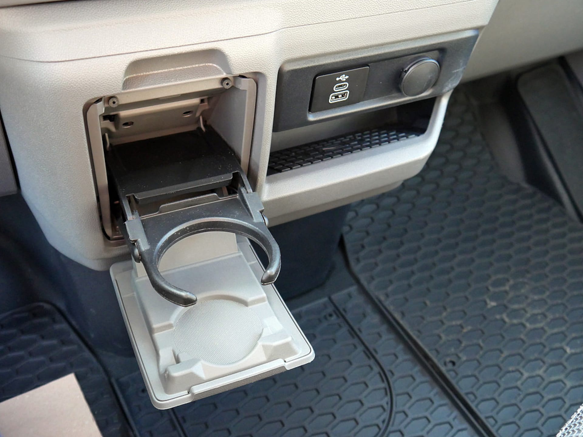 Volkswagen Transporter Kasten langer Radstand