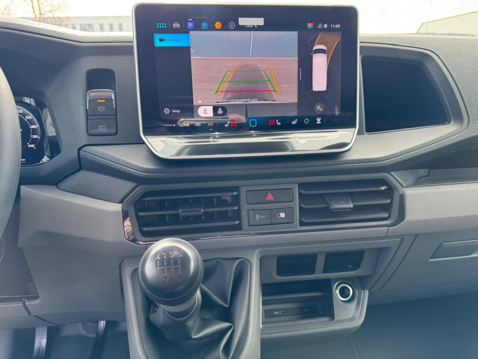 Volkswagen Crafter Kasten langer Radstand – Bild 4