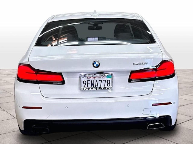 2023 BMW 530