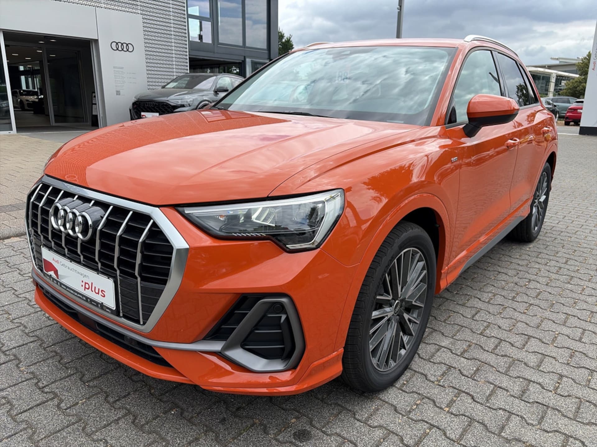 Audi Q3 SUV S line