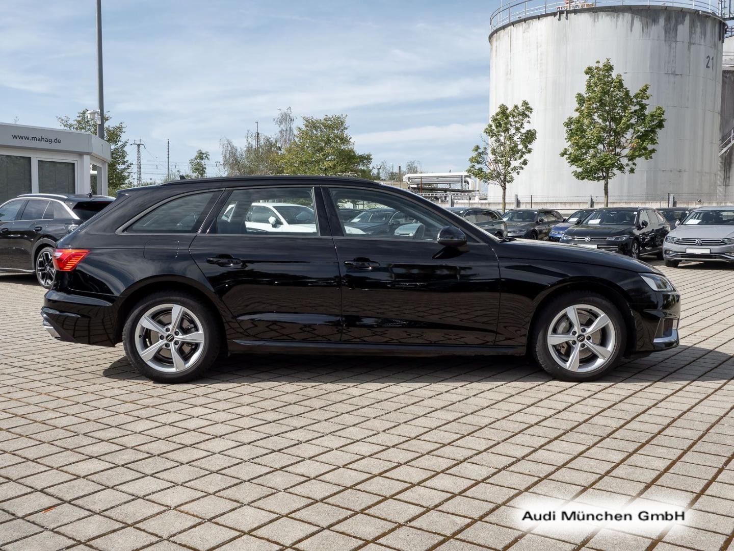 Bild über Audi A4 Avant advanced 40 TFSI S tronic - für weitere Informationen kontaktieren Sie den Audi Partner
