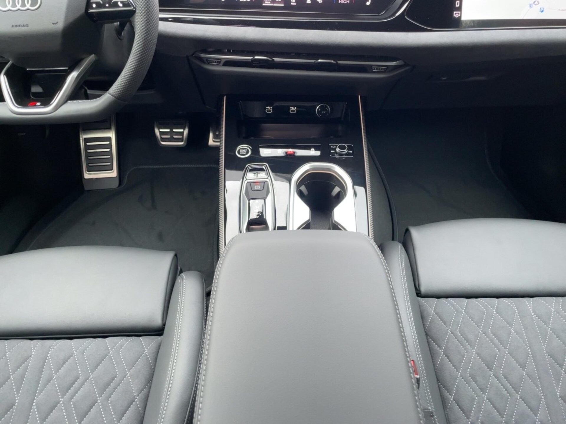 Audi A6 Avant e-hybrid edition one