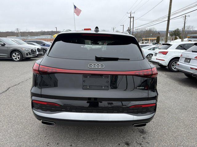 2025 Audi New Q5 Premium Plus - Photo 16
