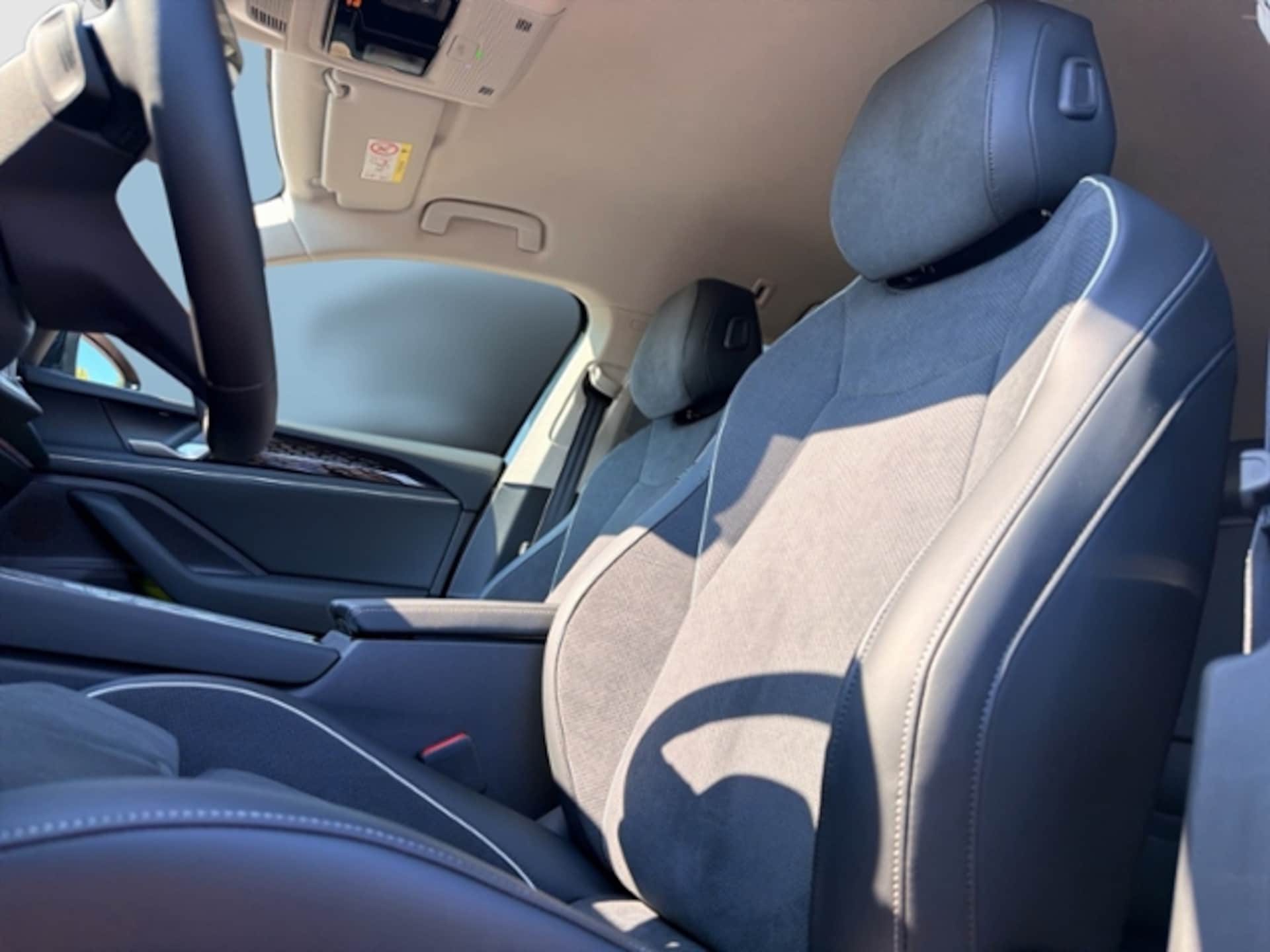 Volkswagen Passat Elegance