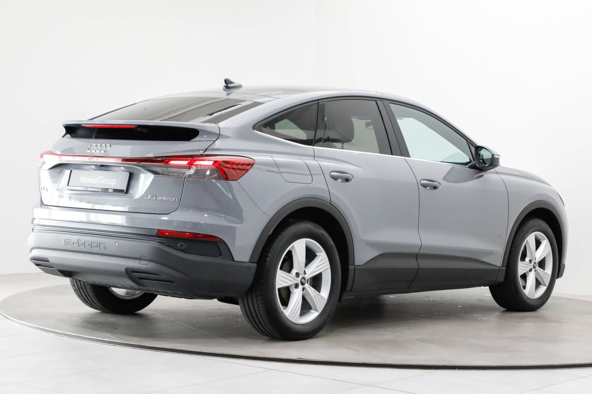 Audi Q4 Sportback e-tron