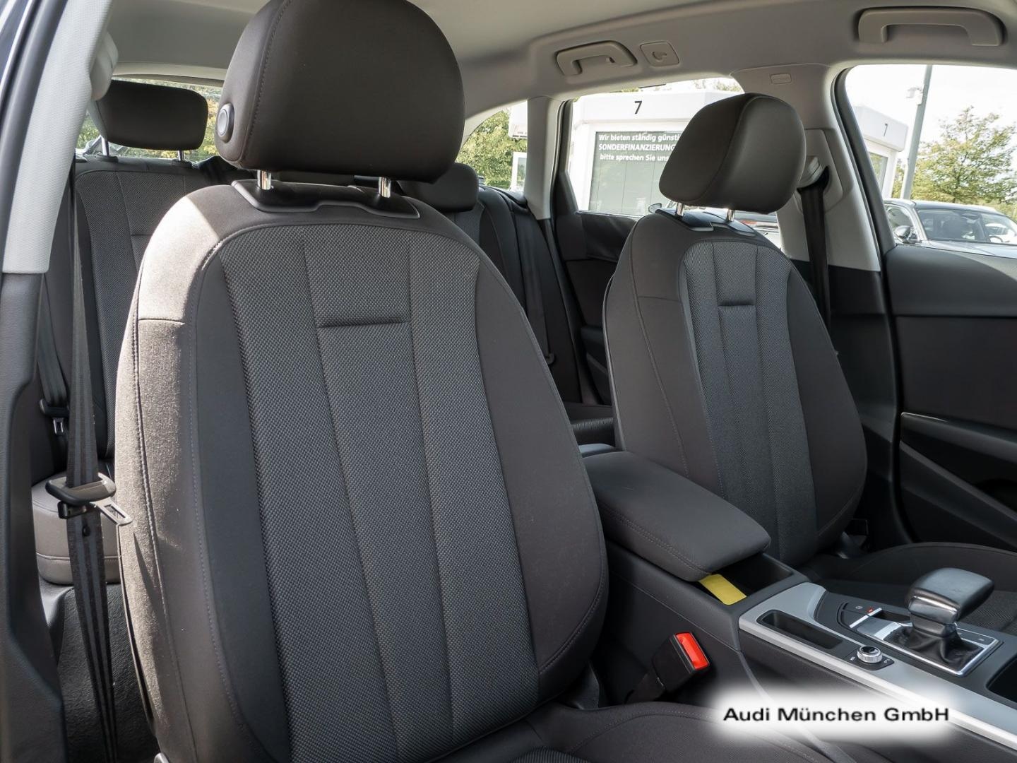 Bild über Audi A4 Avant advanced 40 TFSI S tronic - für weitere Informationen kontaktieren Sie den Audi Partner