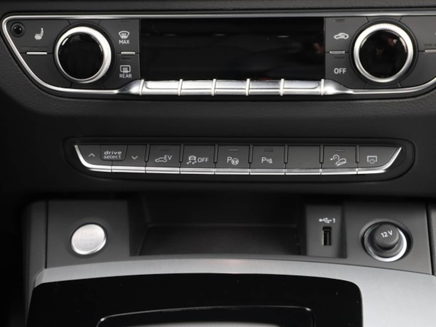 Bild über Audi Q5 TFSI e advanced 50 TFSI e quattro S tronic - für weitere Informationen kontaktieren Sie den Audi Partner