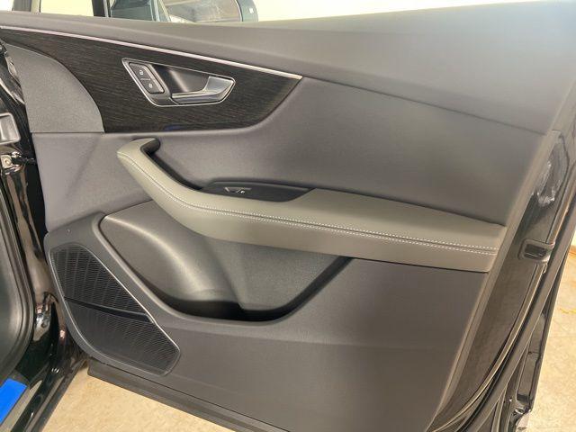 2025 Audi Q7 Premium Plus - Photo 11