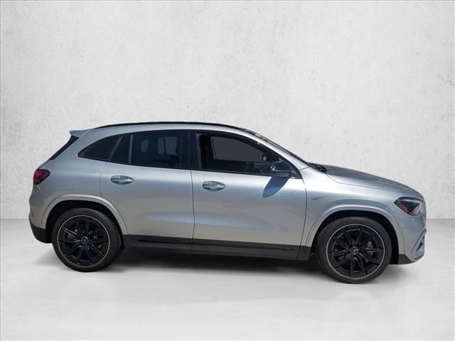 2025 Mercedes-Benz