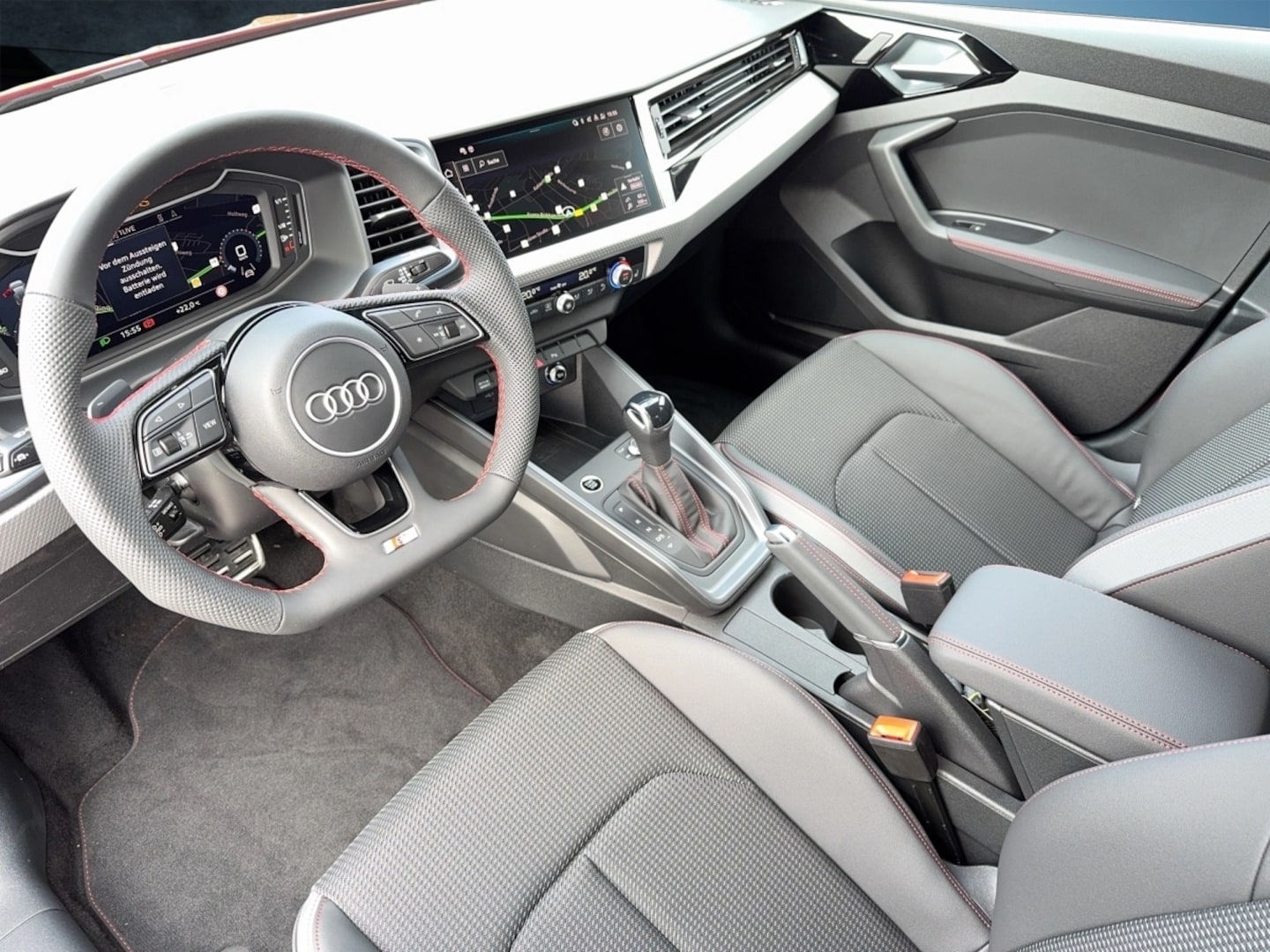 Bild über Audi A1 Sportback S line 40 TFSI S tronic - für weitere Informationen kontaktieren Sie den Audi Partner