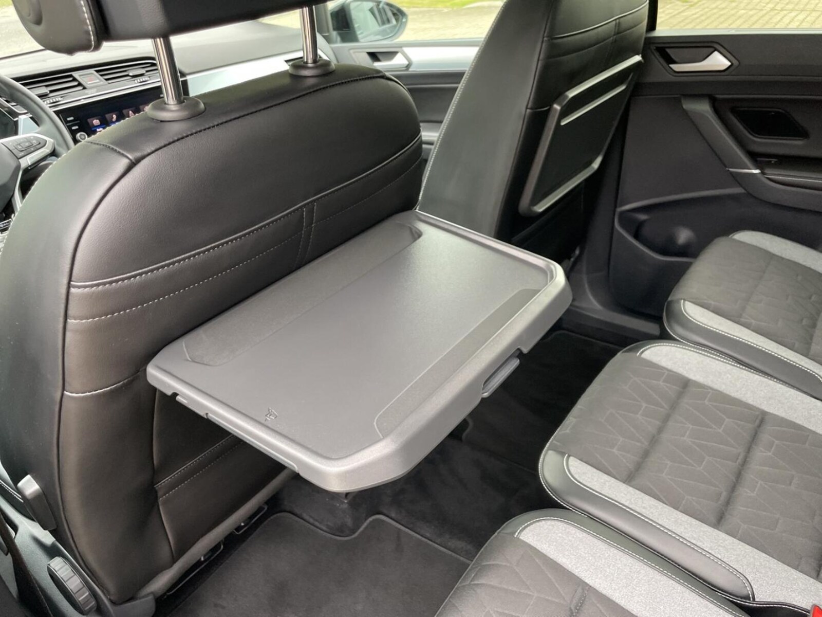 Volkswagen Touran – Bild 27