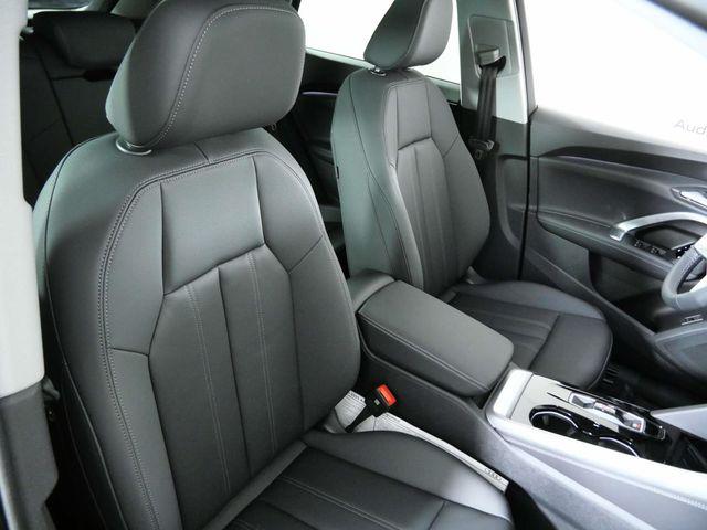 2025 Audi Q5 Premium - Photo 12