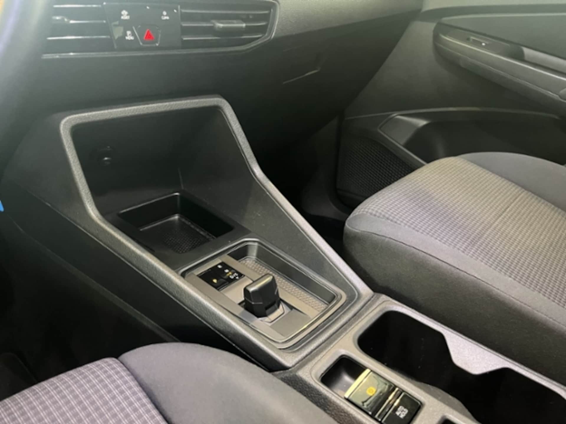 Volkswagen Caddy Basis-Modell